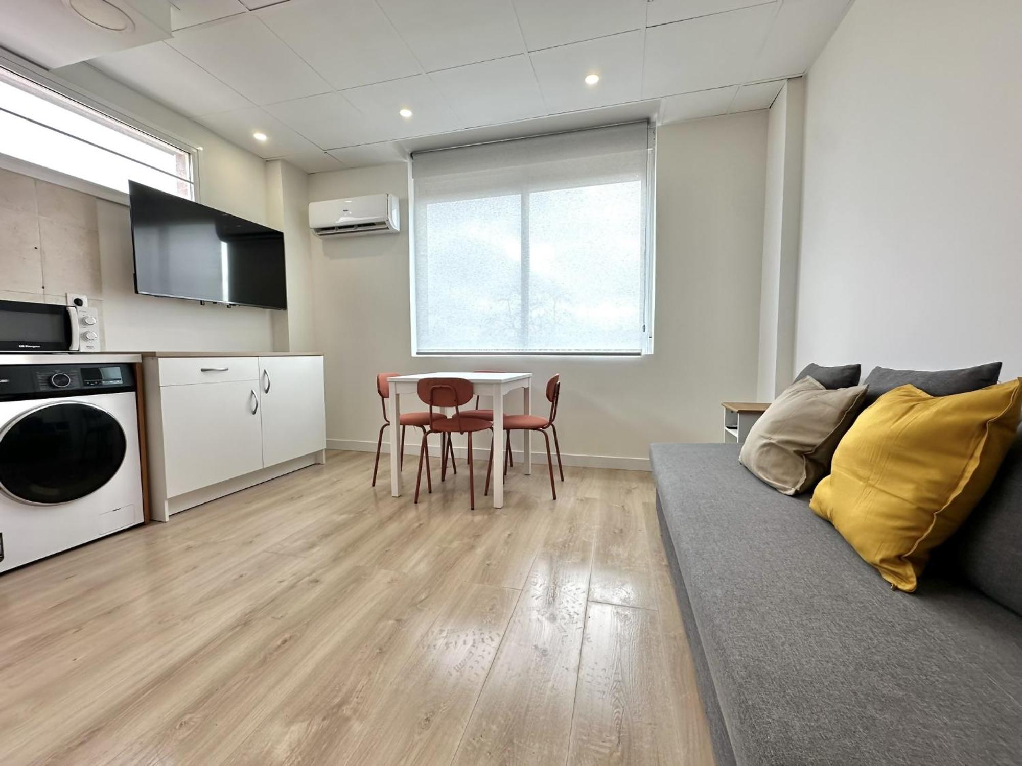 Apartamentos Noviembre, Madrid